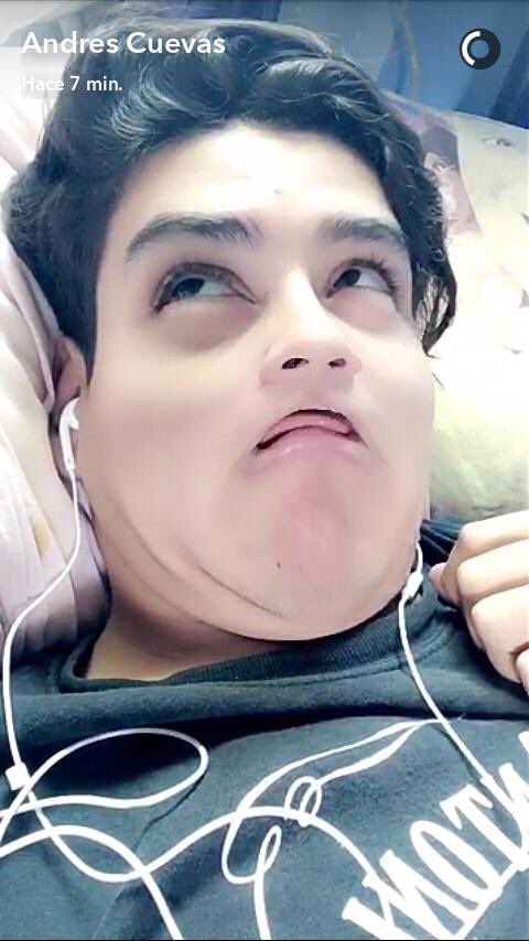 andrescuevas97's tweet photo. Ahí les va una nude😈😏👌🏻 https://t.co/2VKzOYWlpH