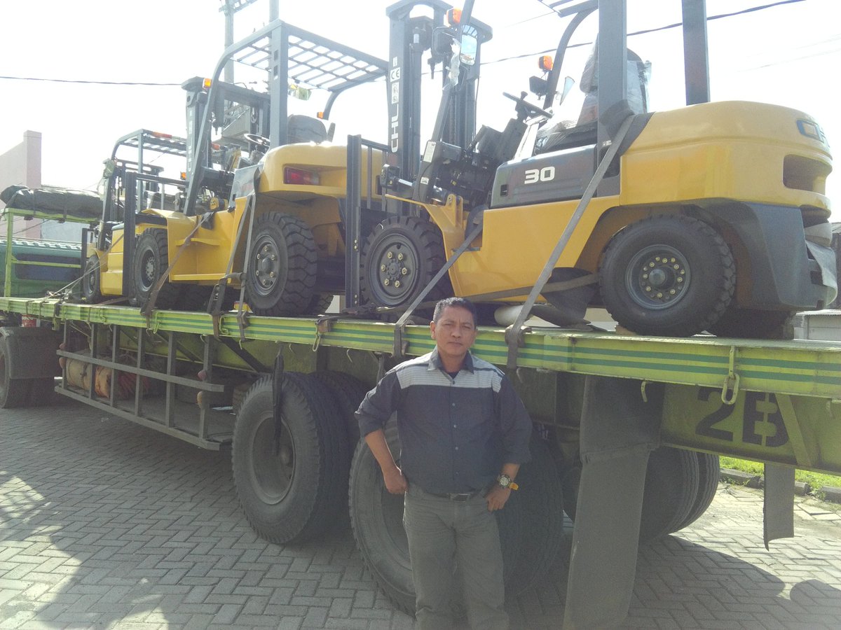 Ready Unit Forklift "CHL", 2 ton Elektrik, 3 ton Diesel ( Engine ISUZU C240PKJ-30). 5 ton Diesel (Engine ISUZU 6BG1)