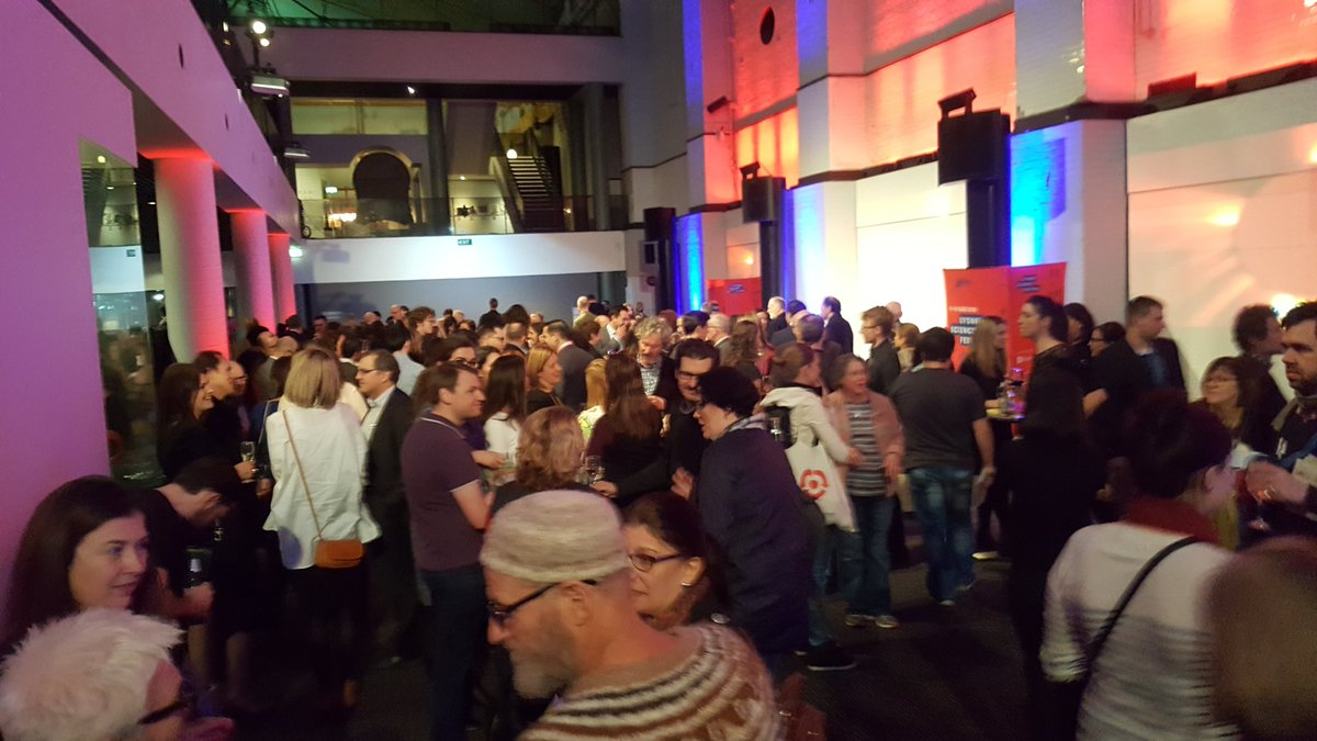 DoktorGen's tweet photo. So excited to be here at @phmuseum for #SydneyScienceFestival! Come and speed meet a geek! https://t.co/G6I7lgWLgs