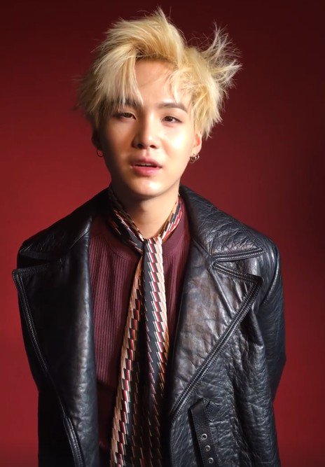 [Photoshoot] Suga ft birds nest hairstyle for Marie Claire 
