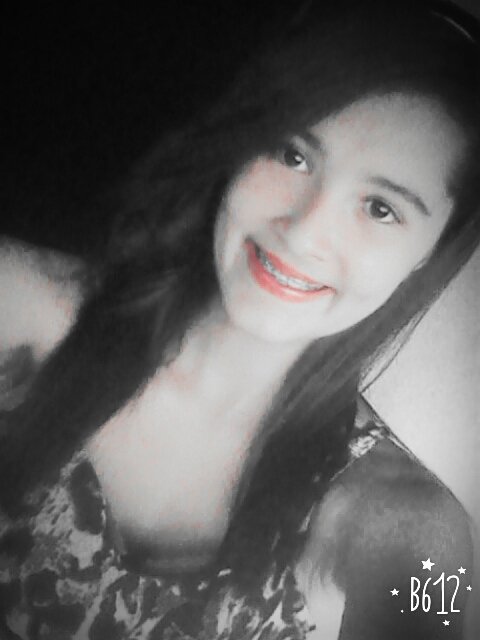 YomaiberYFM's tweet photo. #sonrie#que la vida es una#y tienes que vivirla al máximo💖😘💞 https://t.co/BFAXKNz5G9