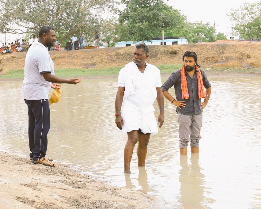 M.Sasikumar (@sasikumardir) on Twitter photo #Kidaari on location: #கிடாரியும்,கொம்பையா பாண்டியனும் <a href="/Murugesanprasad/">Prasath Murugesan</a> <a href="/RamamoorthyVela/">Vela Ramamoorthy</a> #Kidaari on location: #கிடாரியும்,கொம்பையா பாண்டியனும் <a href="/Murugesanprasad/">Prasath Murugesan</a> <a href="/RamamoorthyVela/">Vela Ramamoorthy</a>