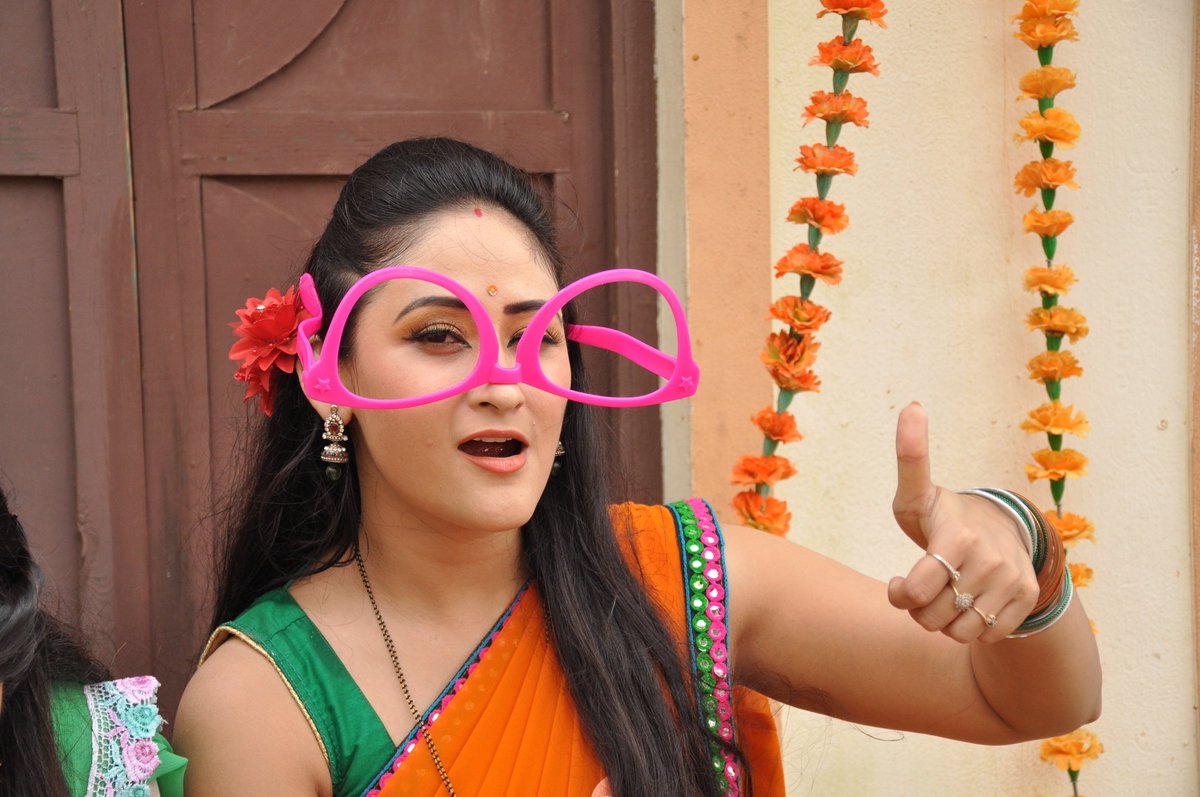 sabtv's tweet photo. .@Aditi__Sajwan send her love and best wishes for the cast of #TMKOC
#TMKOC2kHappysodesOnSAB https://t.co/3UpM45TAkb