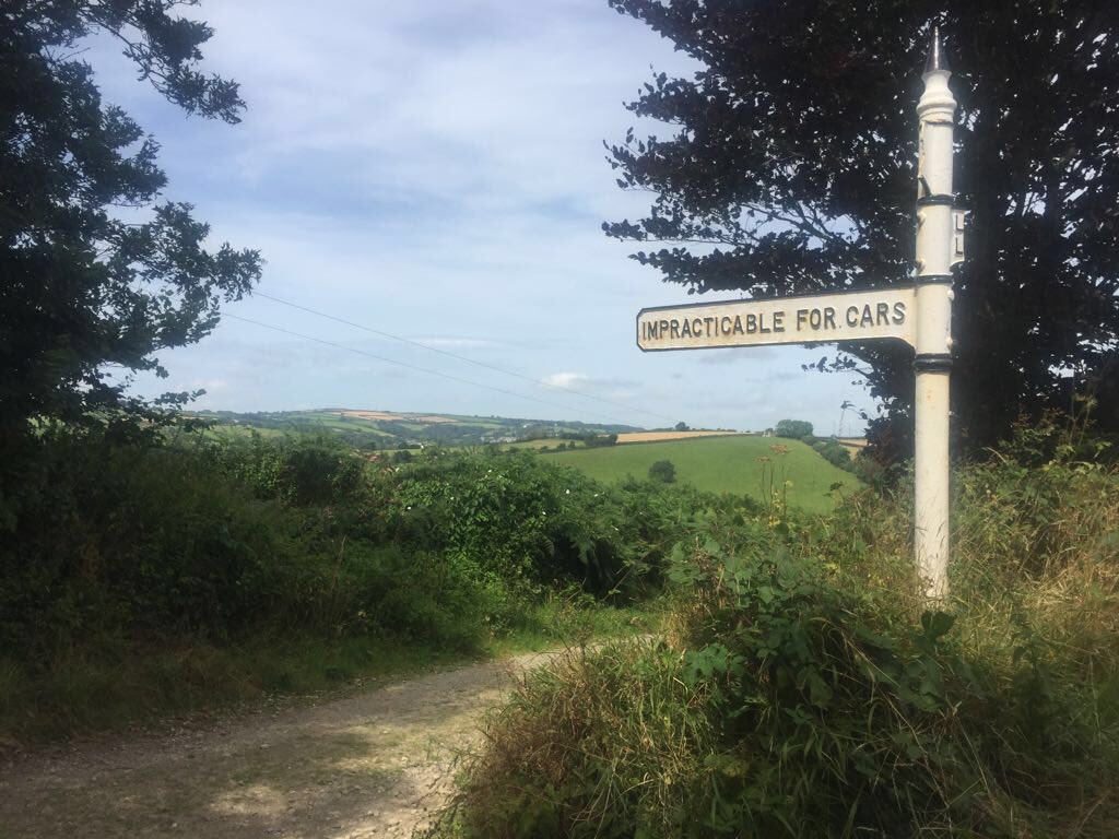 CallaghanLouise's tweet photo. Not in Kansas anymore Toto. #kernow #home #impracticable #freshfreshscentofmanure #cornish https://t.co/Cy1kf2ozVi