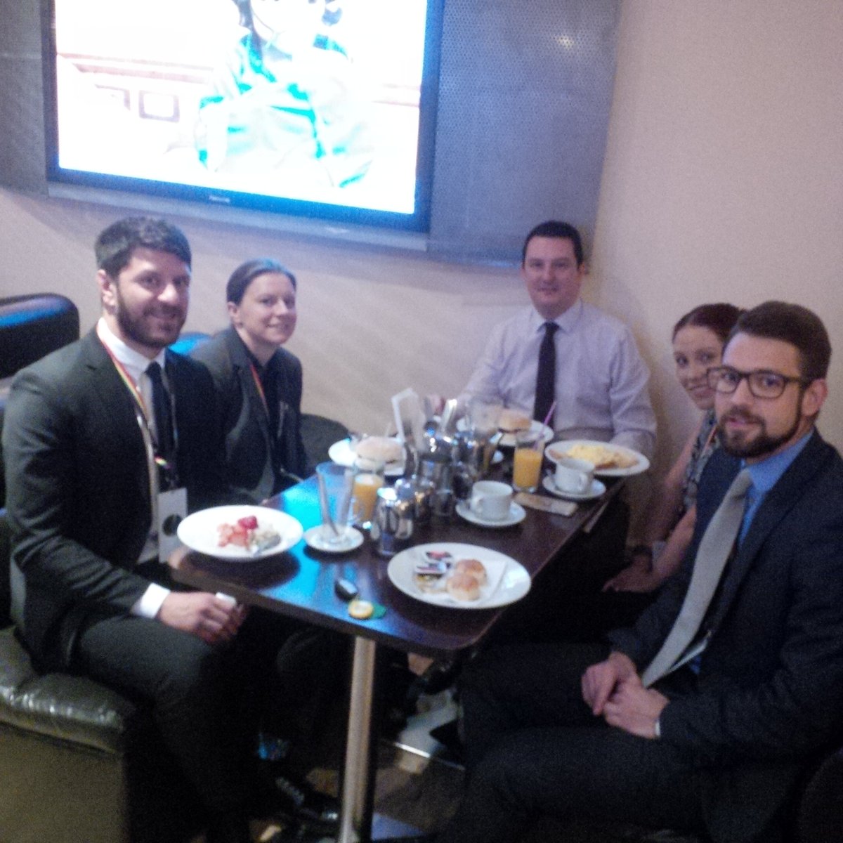 SauskaPeter's tweet photo. #MarketingThursdays Exciting morning, SCD breakfast club. BMs out in the the local market place. #eracscotland https://t.co/NJVA9qInPc