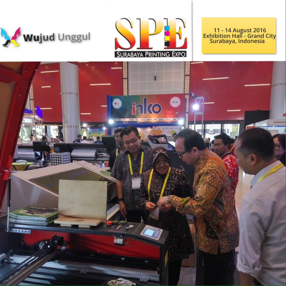 aincessa's tweet photo. Mari kawan @e100ss segera ramaikan SPE 2016 yang sudah dihadiri bu Risma ...#spe2016 #digitalprinting https://t.co/JDGvsMCE3U