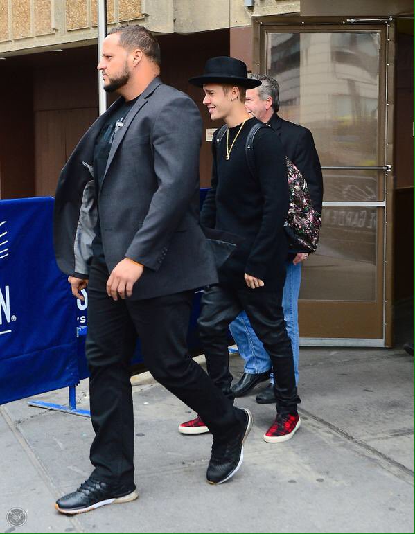 httpbizzlesus's tweet image. 