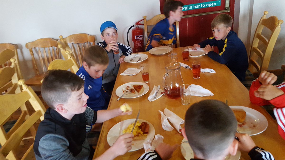 USDTYouthTeam's tweet photo. @GortnaMonaCLG In fairness energy levels haven't dipped at all apart from @mickymaco @joeyp_85 #breakfastcall https://t.co/GEolQJSGrm