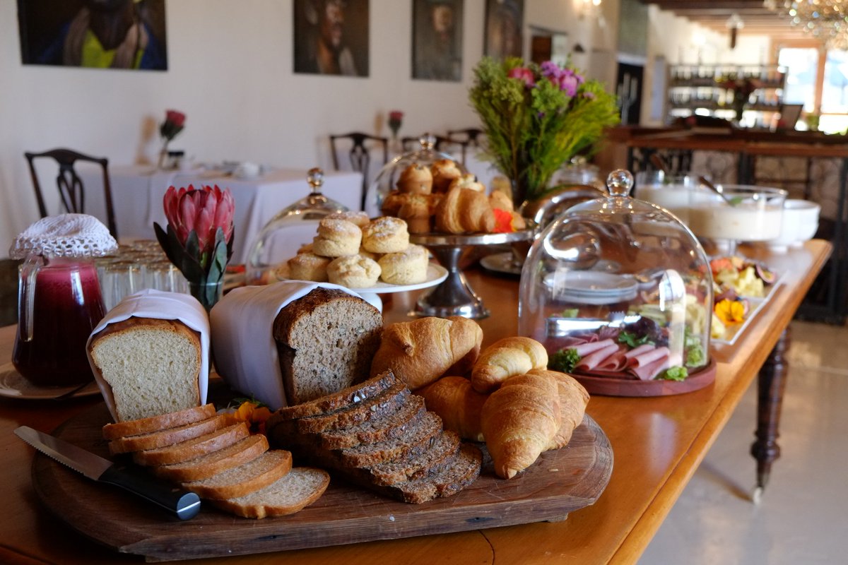 lanaloustyle's tweet image. Beautiful start to the day at @jhgcountryhouse Countryside perfection! #jhgmoments #visitlangeberg