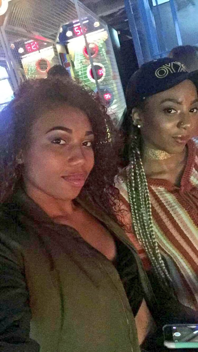 AmberrrAlerttt's tweet photo. According to my watch it's still #LaeDay lol...happy birthday best friend!!! πππ https://t.co/zru6SX1Aiw