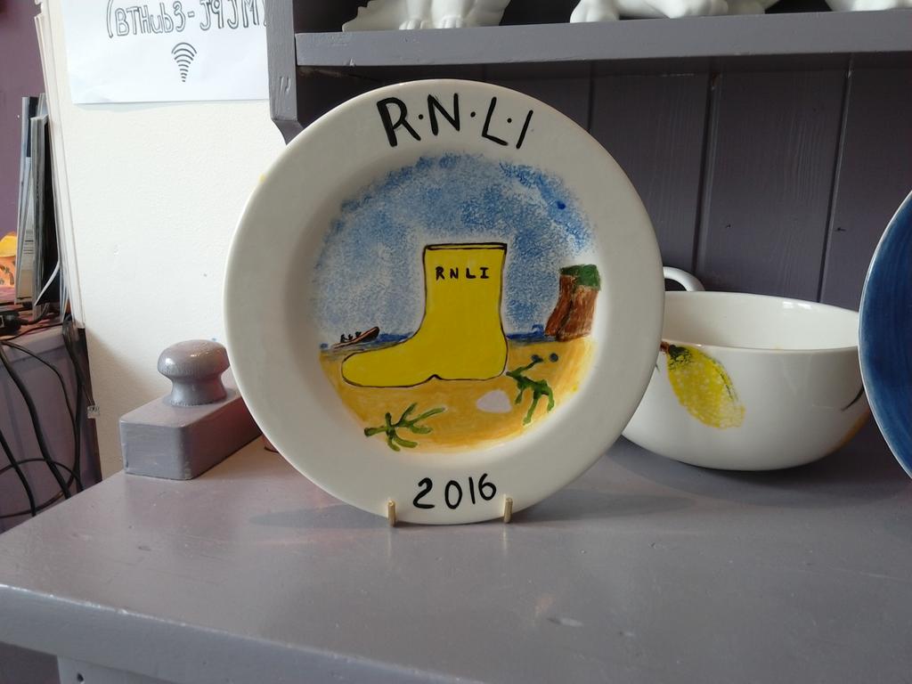 Paint an 8" plate and get the chance to win a Dotty Pots Voucher and we will donate £1 to the RNLI #RNLIpenarth