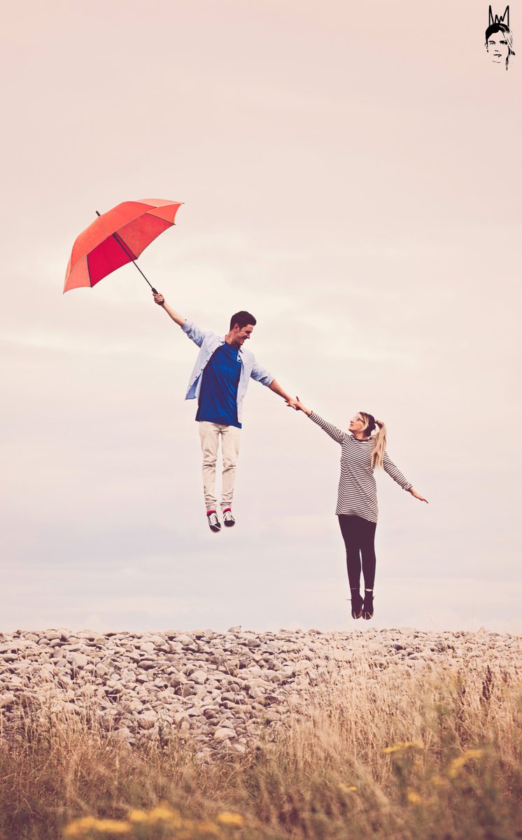kingingit100's tweet photo. 8 Years Today. You're the person I chose to fly away with <3 #Anniversary #KingingIt #Travel #Love https://t.co/aJok0JSmko