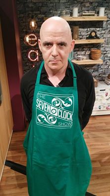 SixOClockShow's tweet photo. .@StrawberryFM104 @FM104 WE NEED TO HEAR THIS!! PS - Trade you a #CuddleMug for a #SevenTV3 Apron? #DealOrNoDeal https://t.co/ZXelvNNWfB