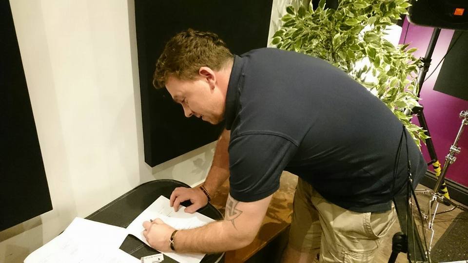 _groovemachine_'s tweet photo. Skyclad signed a new record deal last night. Official announcement to follow soon! https://t.co/R33zlF0FJu
