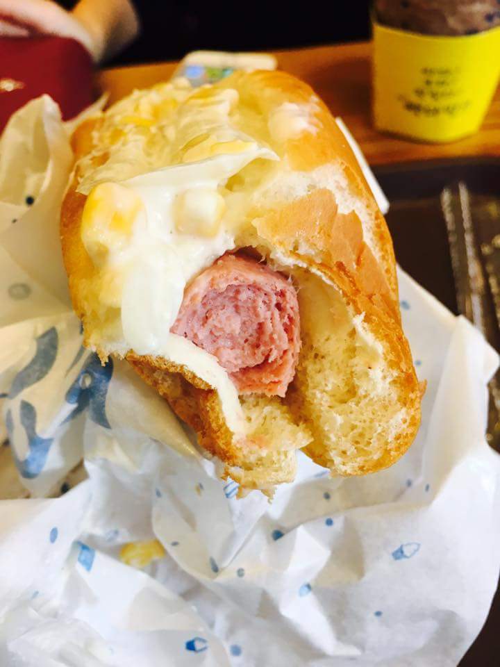 #빽다방 #소세지빵