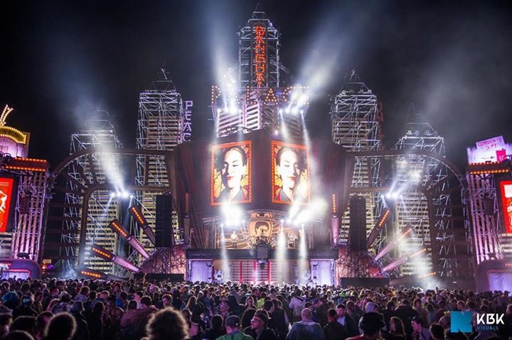 kbkvisuals's tweet photo. Heading to the UK for the magnificent @BoomTownFair festival. We'll be at the Banghai Palace stage for 3 days https://t.co/wbb6qISXA3