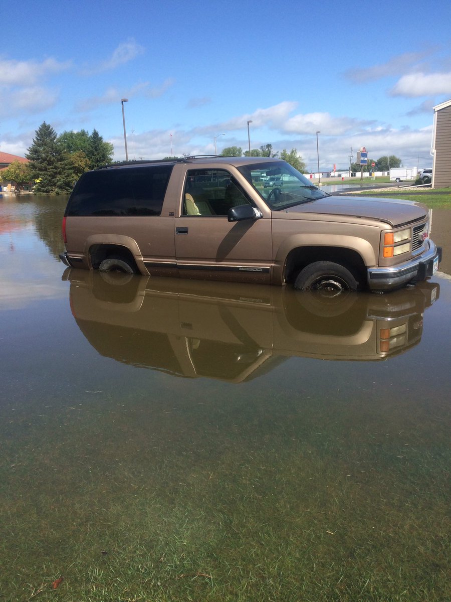 Abandoned truck in Willmar <a href="/WCCO/">WCCO | CBS News Minnesota</a>