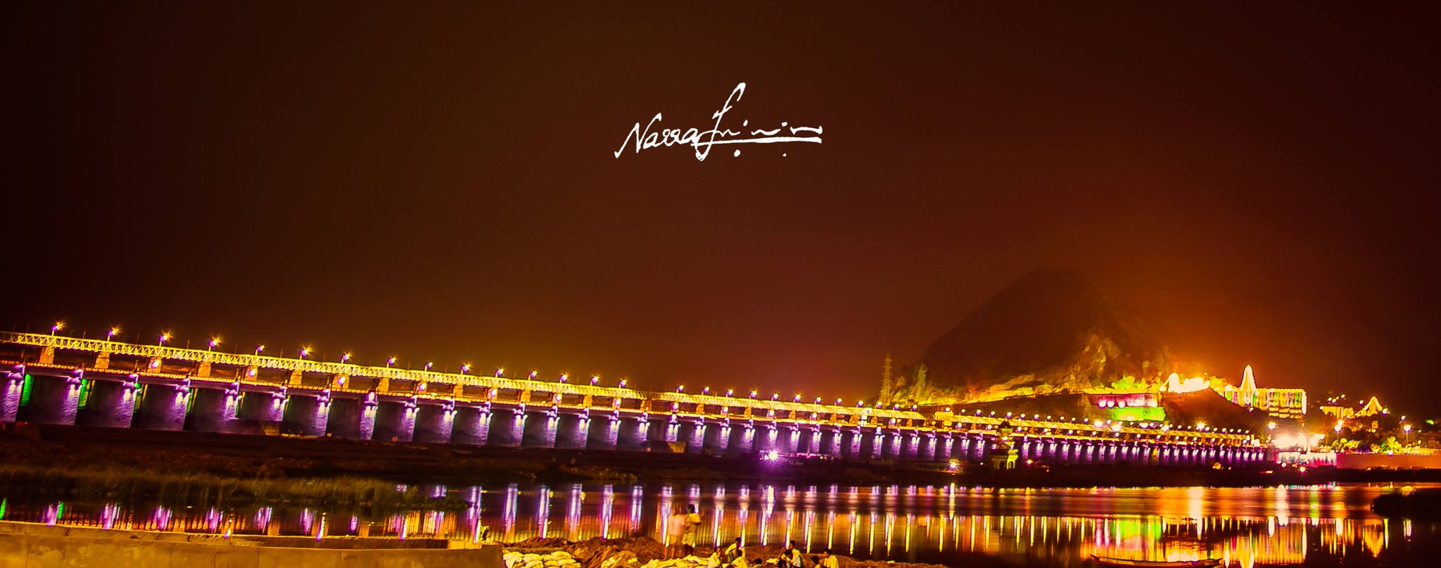 Cpl2V_3VUAMSF7_.jpg:large