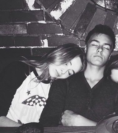 allwehaveisIove's tweet image. Peybrina pretending to sleep on each other rt if you agree