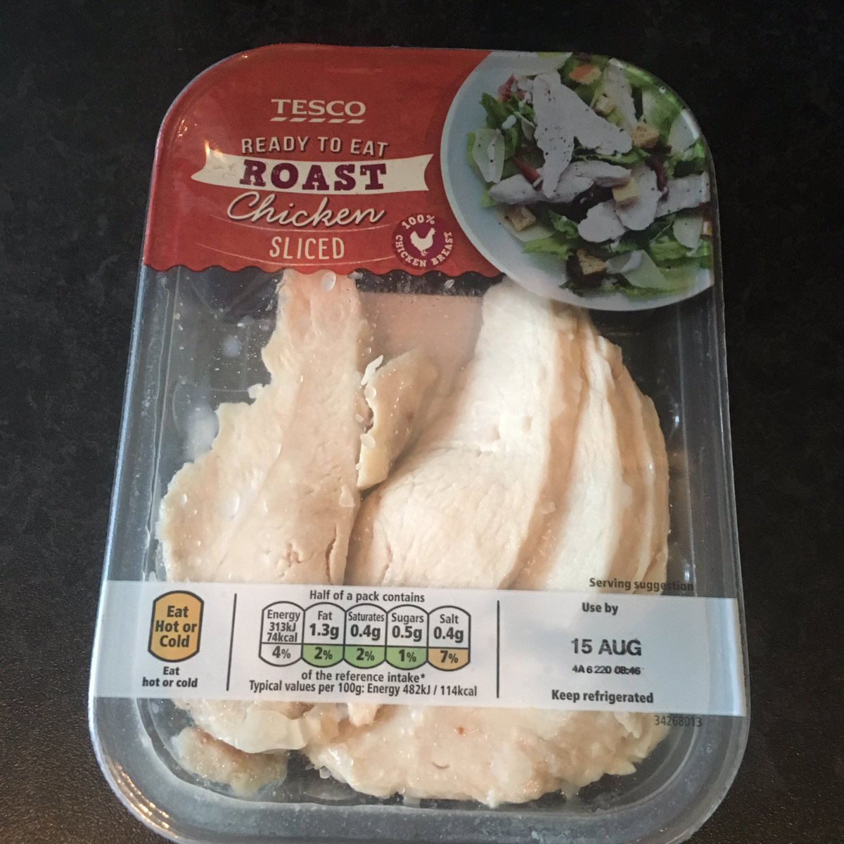 RachelMat1's tweet photo. When a colleague steals your m&amp;s chicken and leaves you with theirs.... @KerryBrayLeino #chickengate #stilllaughing https://t.co/70AaPgooXZ
