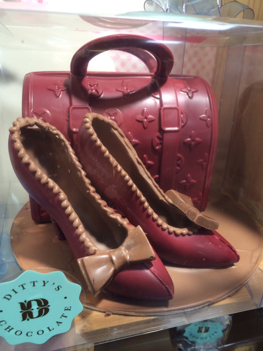 Dem #shoes though! 😍 #chocolate #shoeaholic #chocolateobsession #handbag #designer
