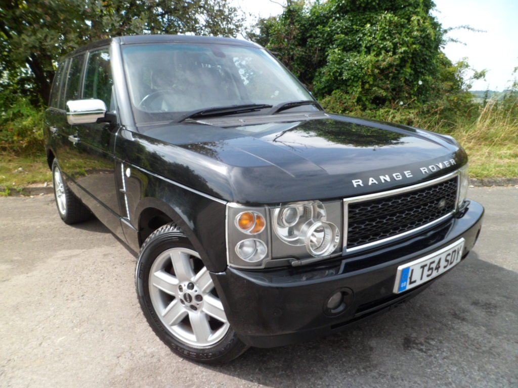 HTLltd10's tweet photo. 04 RANGE ROVER VOGUE 4.4i V8 AUTO IN MET BLACK GREY LEATHER FULLY LOADED SATNAV TV WITH 72K MILES FSH AND ONLY £7995 https://t.co/MvtGlIzNr6