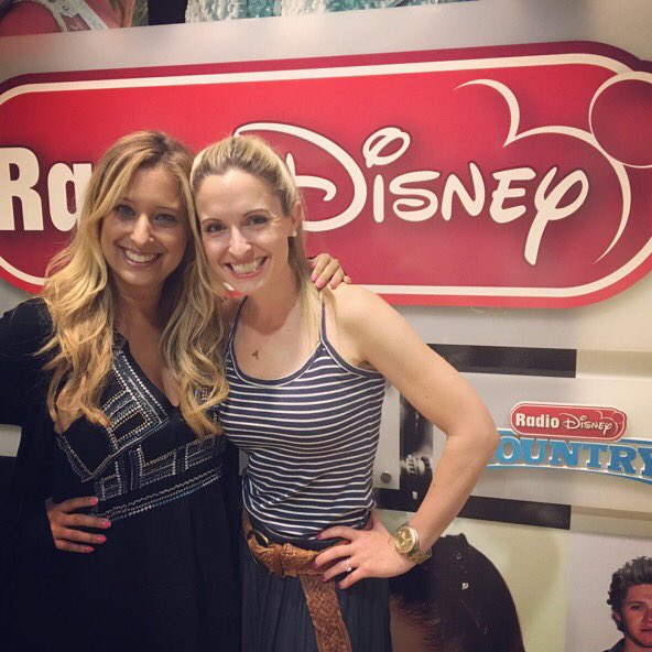 Radio Disney Country tweet media