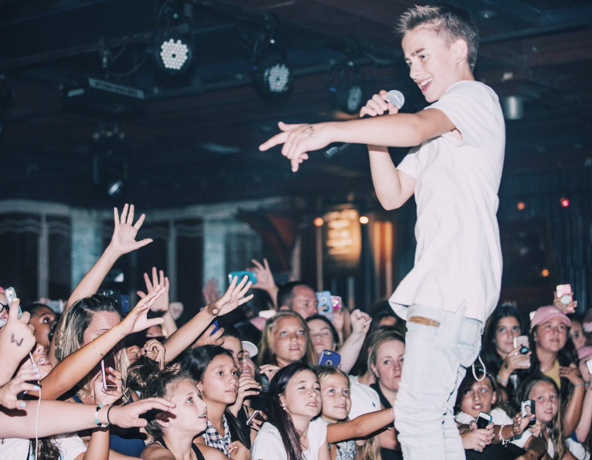 johnnyorlando's tweet photo. NYC📸 https://t.co/LOn5pm1v6z