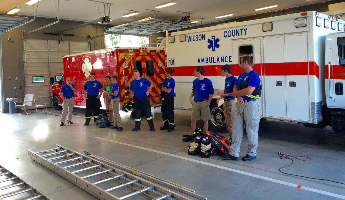 MtJulietFire's tweet image. Explorer Training | Portable Ladders #fireexplorer