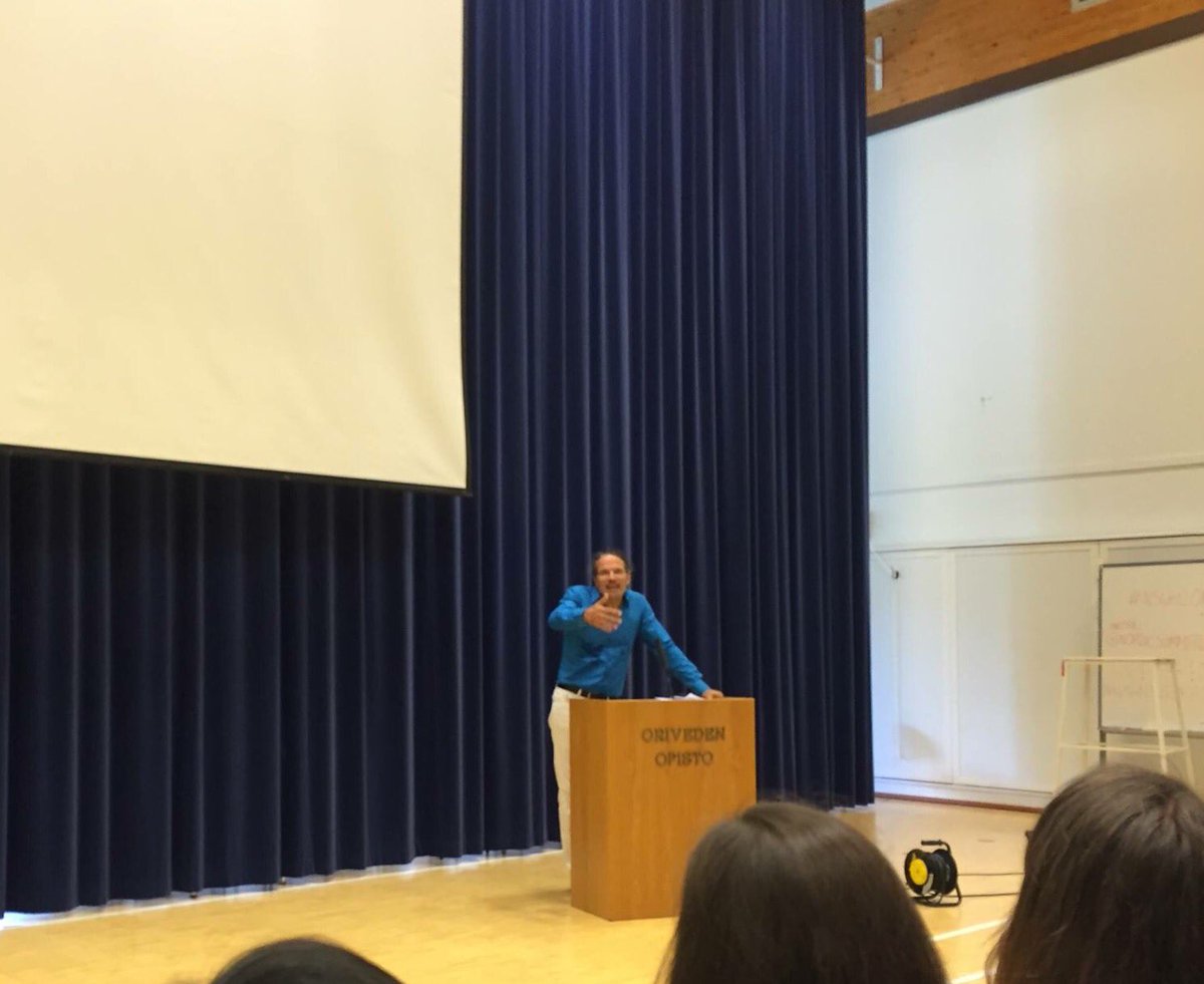 floating_sez's tweet photo. @PfallerR Robert Pfaller's keynote lecture at @NordicSummerUni #nsuni2016 https://t.co/gjgfFBDZll