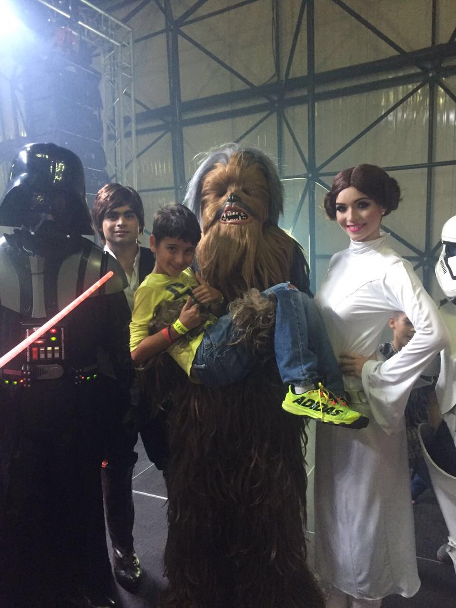 Que la fuerza nos acompañe. Buenassss #StarWars #buenosdias #goodmorning