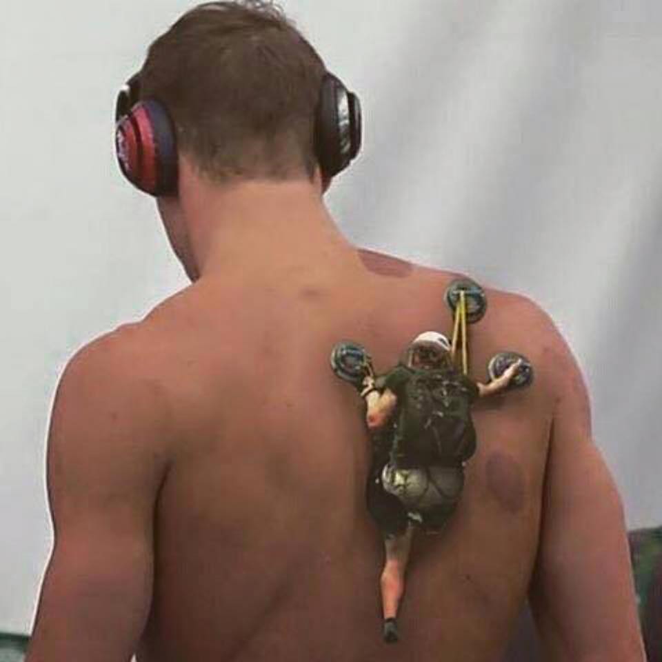 nursemegg's tweet photo. this week summed up in one photo! #MichaelPhelps #SteveFromVirginia #SuctionCups https://t.co/uU3EPn40tt