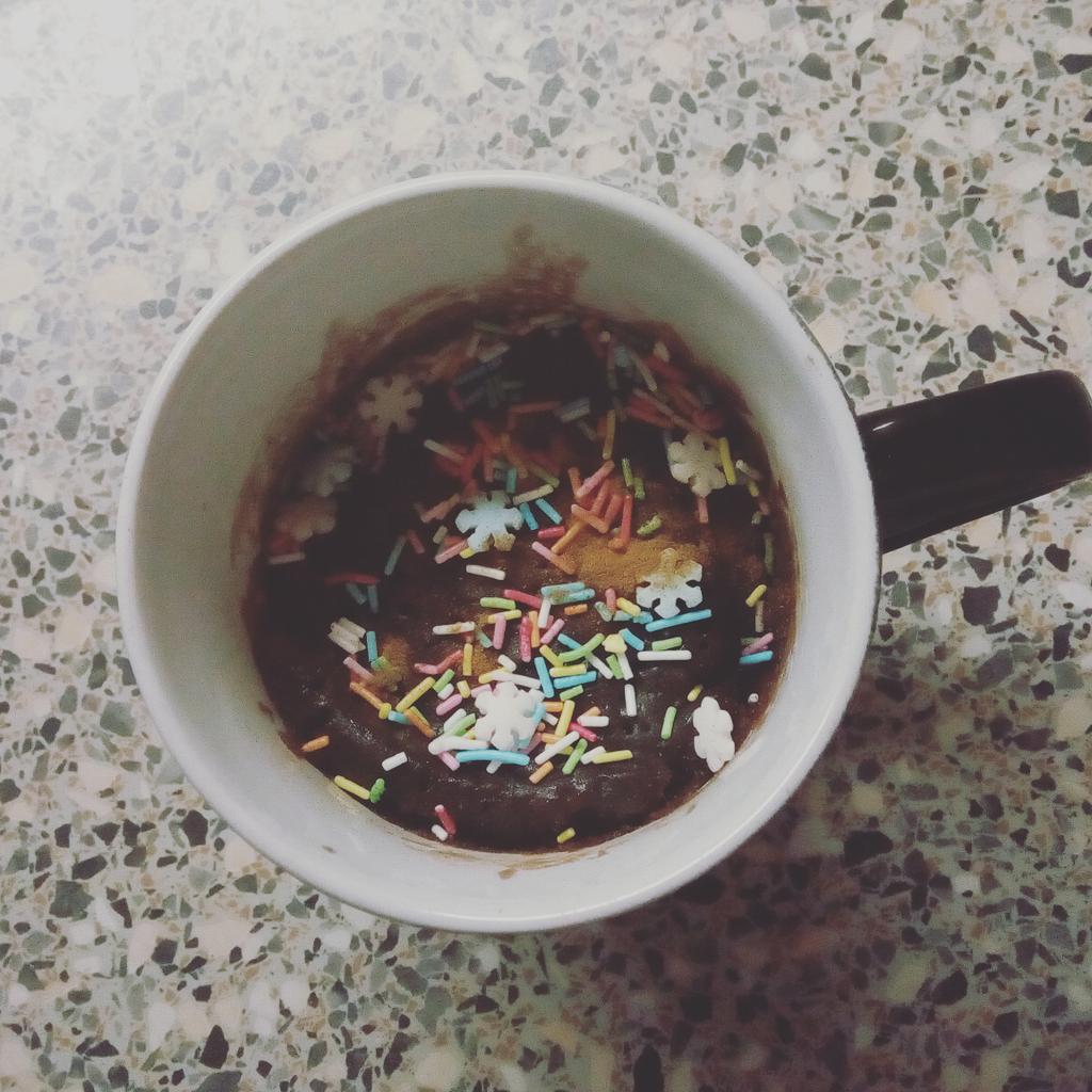 Blue_Berry_Pie_'s tweet photo. Brownies🍪🍫 #brownies #sweet #breakfast https://t.co/3ZtJHvU0Gx