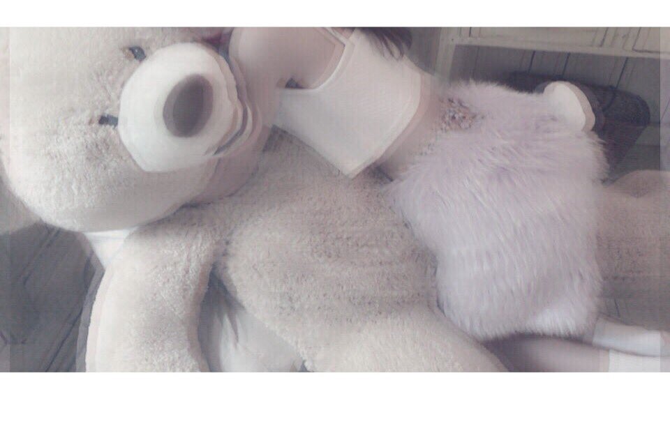 cipx_'s tweet photo. ⠀
⠀
　　　＿＿＿＿ ＿＿

　　時
　　計
　　の
　　　「　針 .. 、🕙″
⠀
　　　と
　　　　違う
⠀
　　　　　　＿＿＿　⠀ｆｌｏ＇ｘ

　　　感
　　　情
　　　　　が
　　　　　　　移ろい逝く　、
⠀ https://t.co/2Dlg9WBUvs