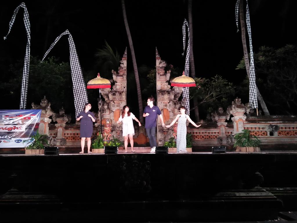 APTSA_Congress's tweet photo. Cultural Night
Kalimantan Dance - Thailand Performance - Hongkong Performance
#7thAPTSACongress https://t.co/gmurawSWVC