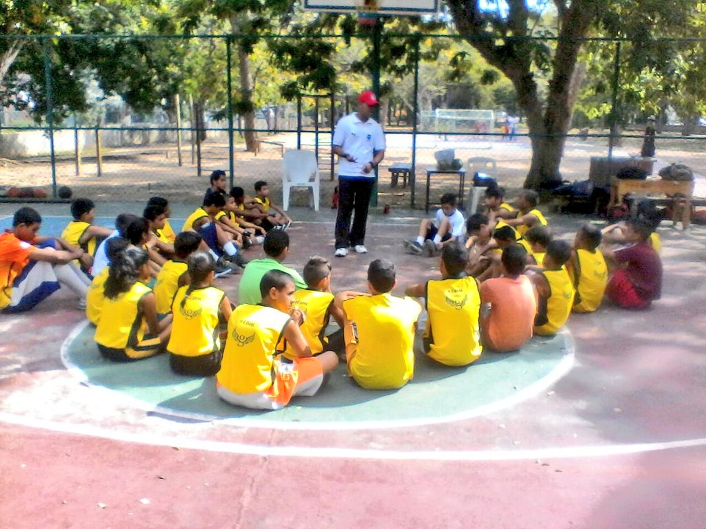 SUNAD_SUCRE's tweet photo. +Deporte +Prevención +Vida #ONASiembraValores #EBHCenteno @pedrolucas82 @CHUVIJIMENEZ @Mayberm @Plustv24oficial https://t.co/eYsfidMnC9