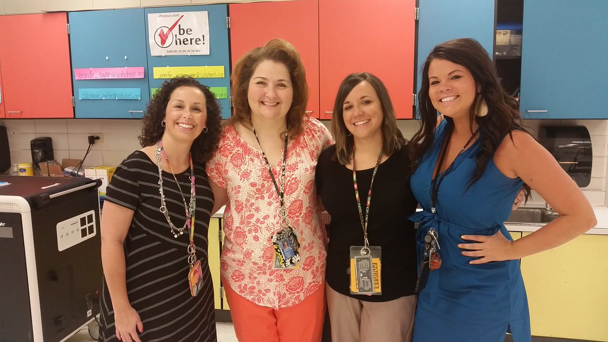 SycamoreHills1's tweet photo. COUGARS!!! WE CAN'T WAIT TO SEE YOU THIS MORNING!! #isdstrong #firstdayofschool https://t.co/XVFW55jB47