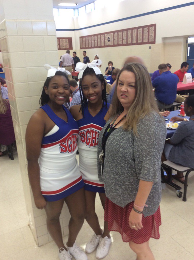 Mr. Staats tweet media