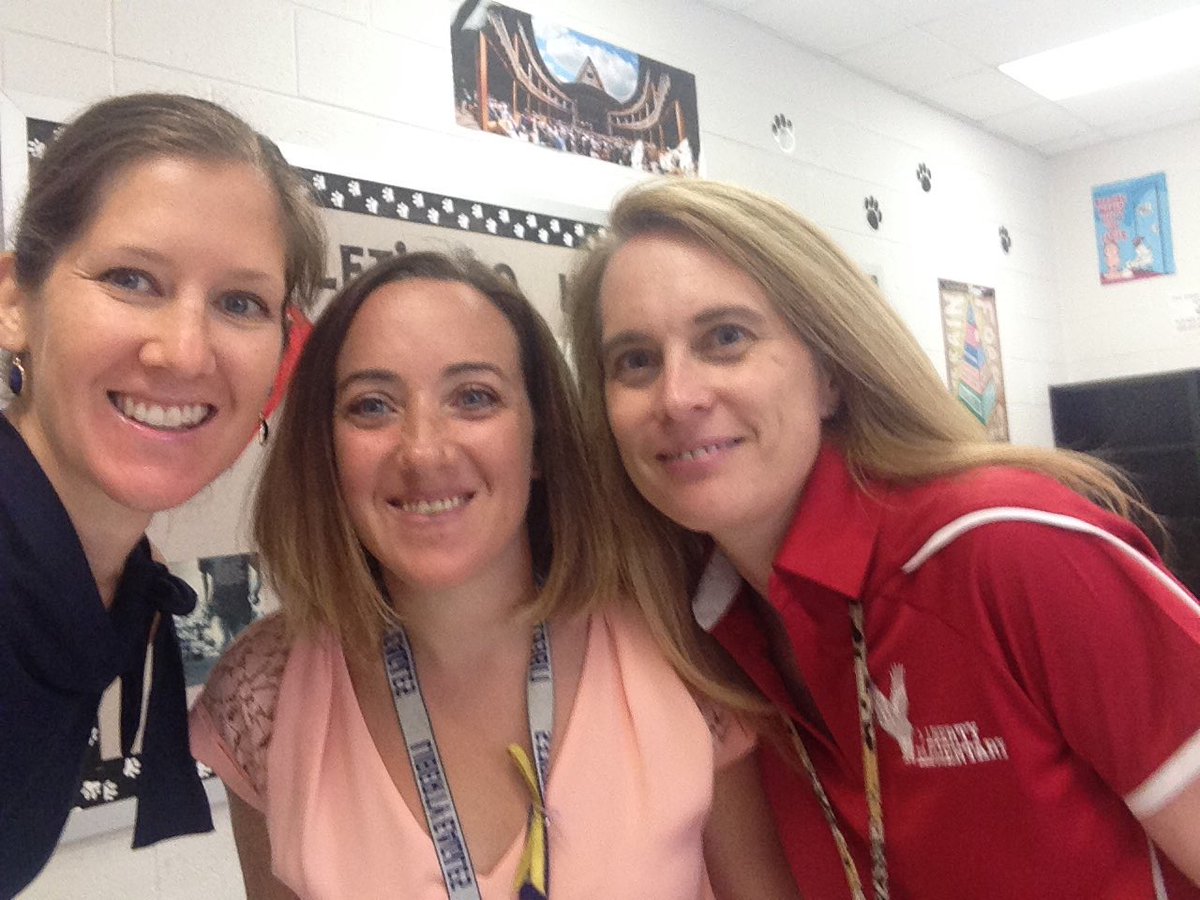 cjoneslcps's tweet photo. Ready to welcome new teachers #bti2016 @LCPSLiberty https://t.co/UqR5GlyuwR