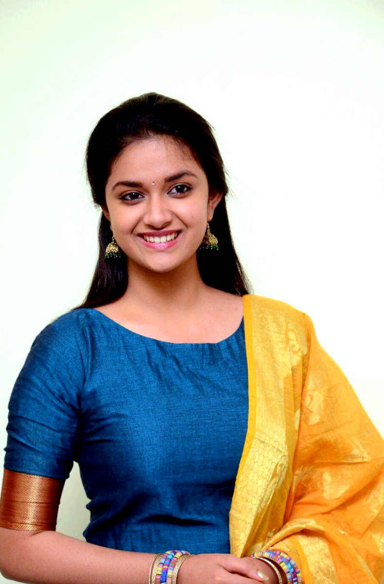 Dksview's tweet photo. 😍👌அழகு👌😍 @KeerthyOfficial @Keerthy_FC @KeerthyUpdates @TrendsKeerthy @FansKeerthy @KeerthySureshF_ @KeerthyFans 😍 https://t.co/hVzeWTEyqp