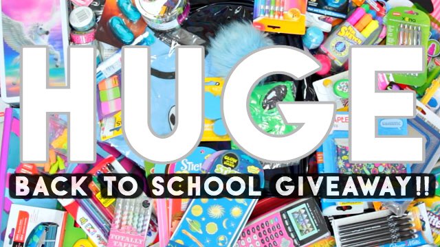 HUGE BACK TO SCHOOL GIVEAWAY!
Space Themed 🌙👽💙🌟 RT? 😙
youtu.be/AXKbUi2mZxc