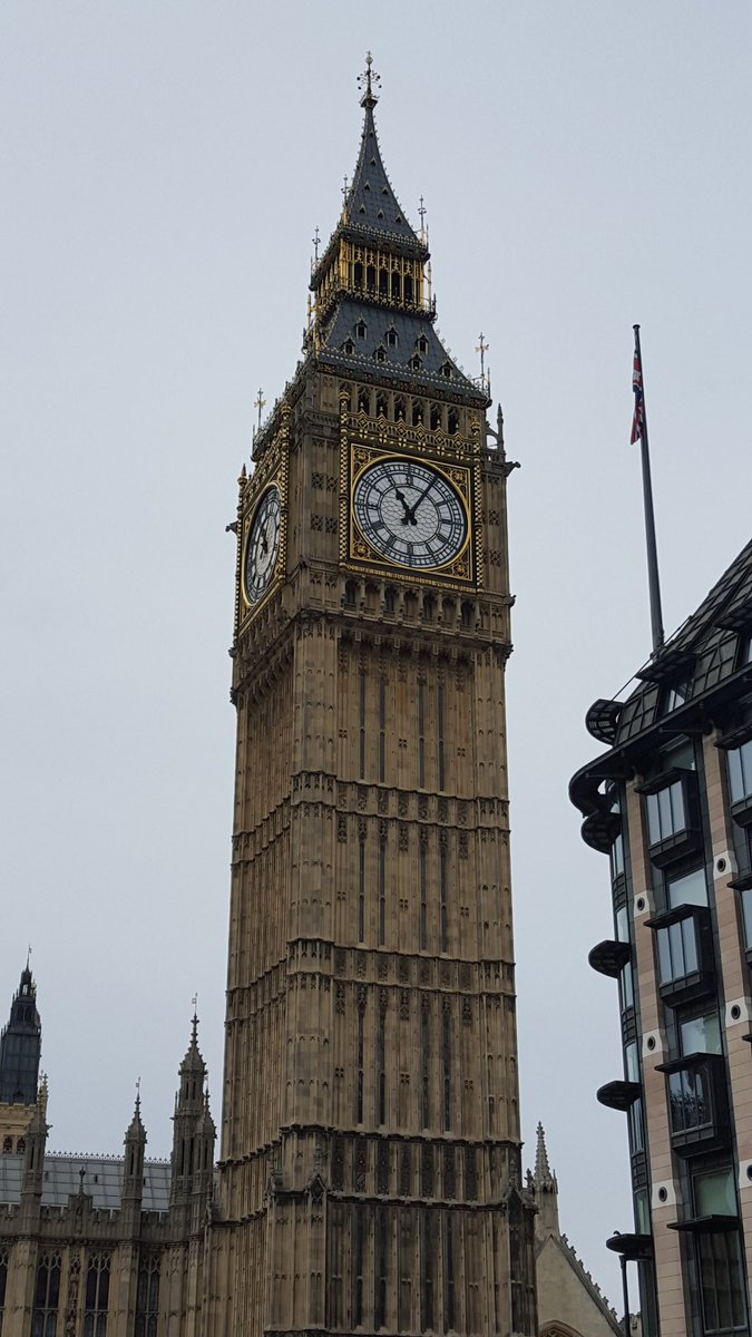 DerWongs's tweet image. In 10 Tagen London, Paris und Berlin besichtigt, das war anstrengend :D