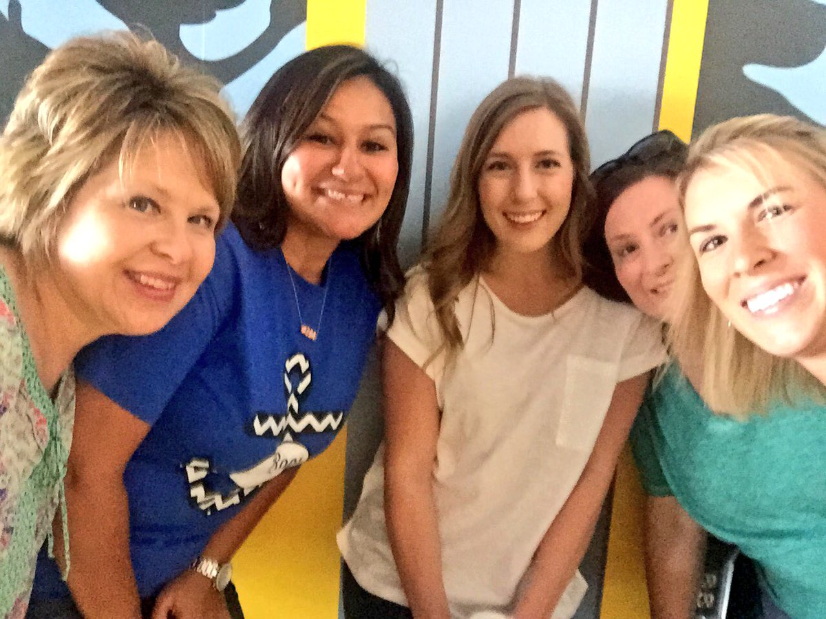 r_gibson18's tweet photo. 3rd grade is ready for the new year! #mmeback2school #whywisd #bethedifference https://t.co/GmwC8qT3fK