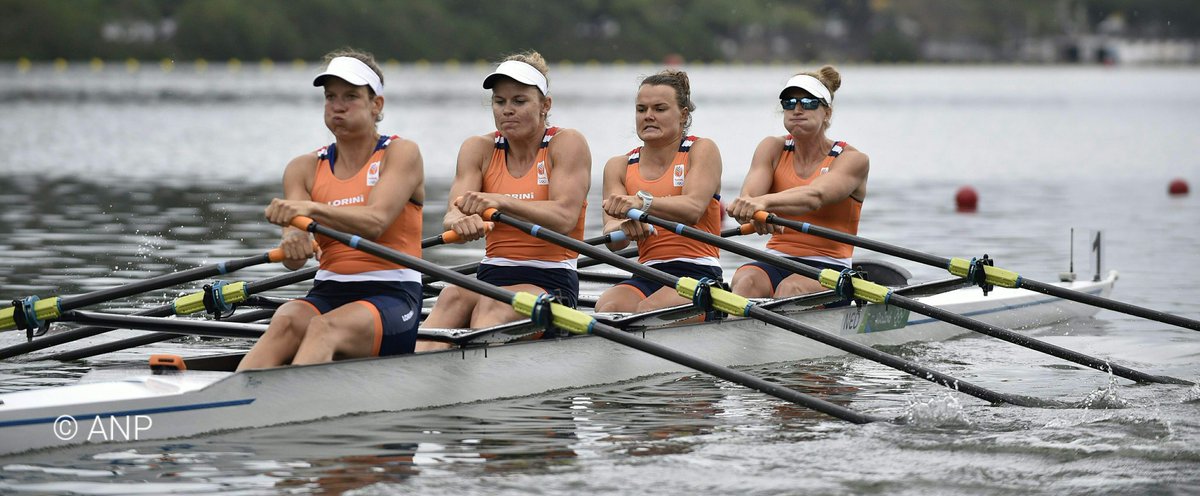Zilver! Wat een geweldige prestatie van #Chantal Achterberg, <a href="/beukie20/">Nicole Beukers</a>  <a href="/Ingejansen6/">Inge Jansen</a> en #Carline Bouw #TeamNL