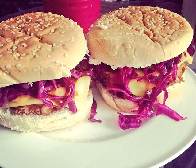 PlantKitchen's tweet photo. #party in the #mouth. @LindaFoods #pulledpork #burger with #vegan #cheese is #heavenly. #dinner #food #delicious https://t.co/hyGgCRcyvP