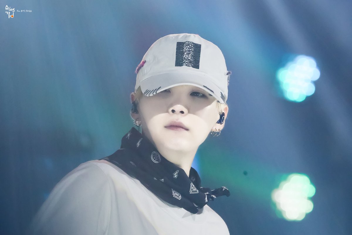 sugadt's tweet photo. HQ PIC. 160730 Epilogue in Manila #방탄소년단 #슈가 #SUGA 🐢 ©suting_gard0309  https://t.co/nTzyRfljvx