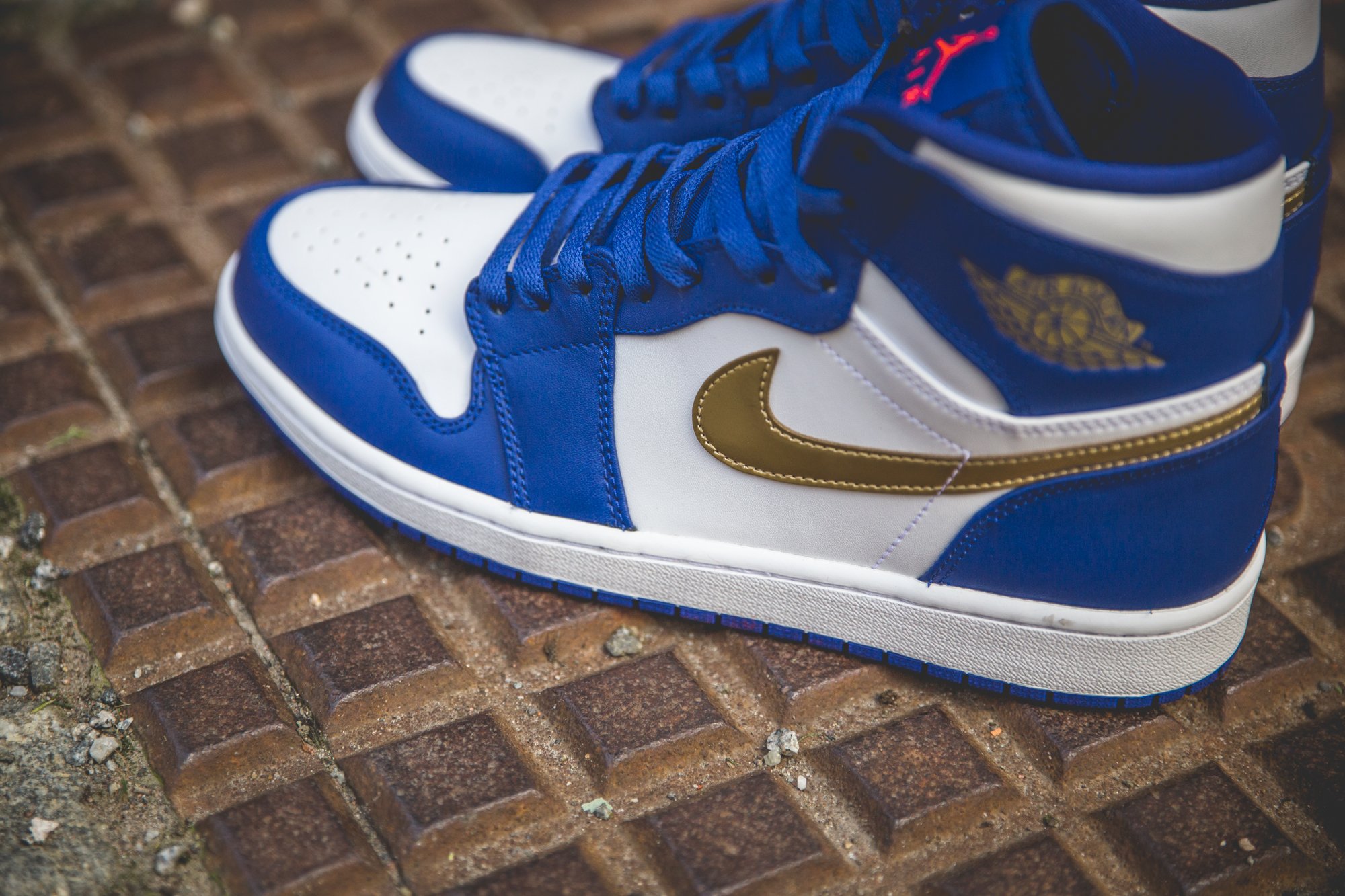 Jordan 1 gold medal hotsell for sale