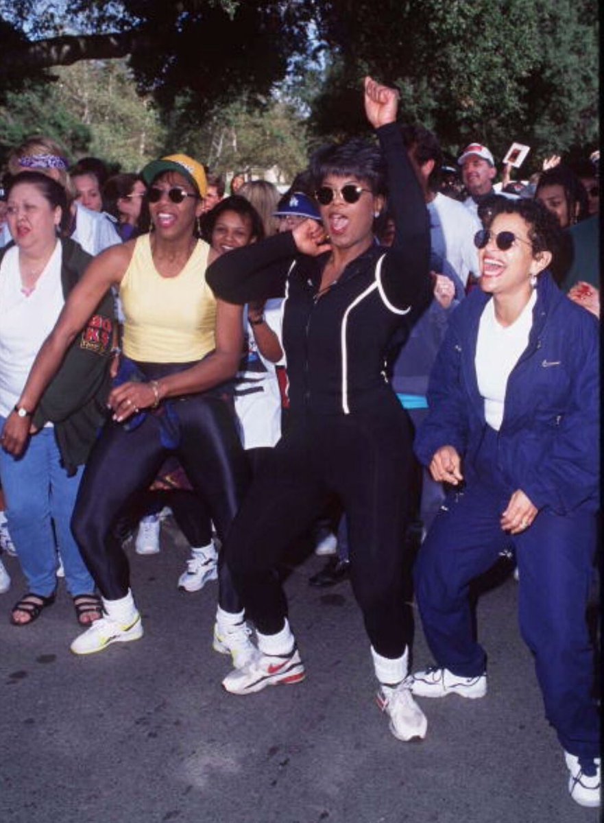 Debbie Allen tweet media