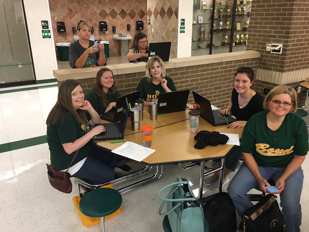 BoydElem's tweet photo. BES Teachers @ Google-Palooza #BOYDgp https://t.co/J8G9IaXUmU