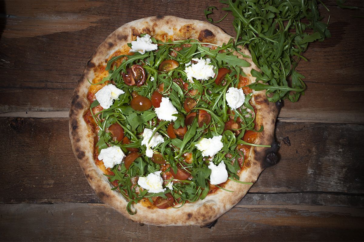 notasdeprensa10's tweet photo. Francesco’s, el restaurante que reivindica #lamejorpizzadelmundo https://t.co/XTUiCJHfXt  @Francescopizza https://t.co/bETzrh58SU